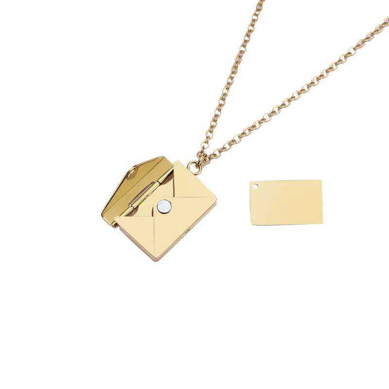 Personalized Love Letter Necklace - LoveInTheBox