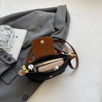 Versatile Nylon Crossbody Bag: High-End Style for Every Occasion