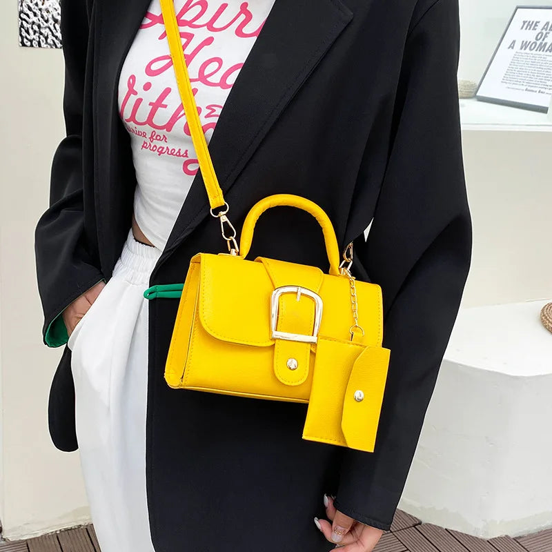 Mini Buckle Handbag: Chic & Versatile for Any Occasion