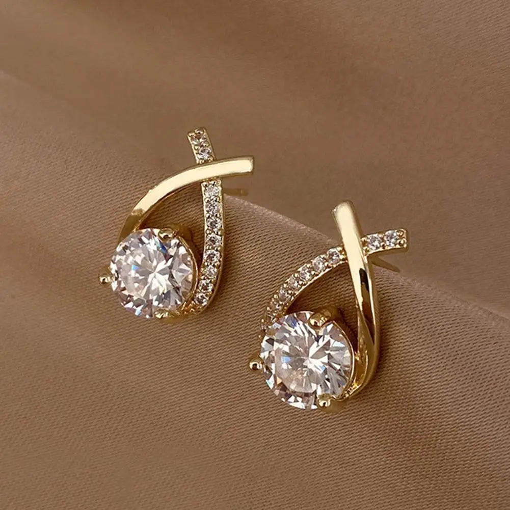 Elegant Crystal Cross Stud Earrings – Timeless Gold Finish