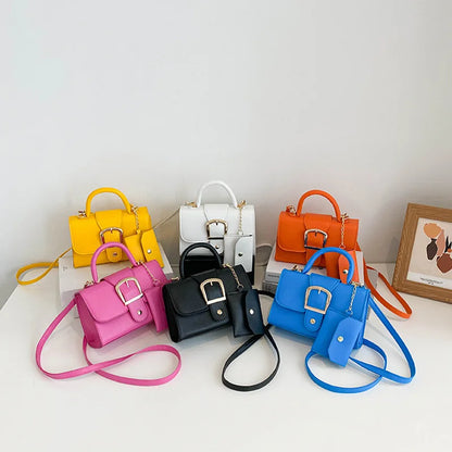 Mini Buckle Handbag: Chic & Versatile for Any Occasion