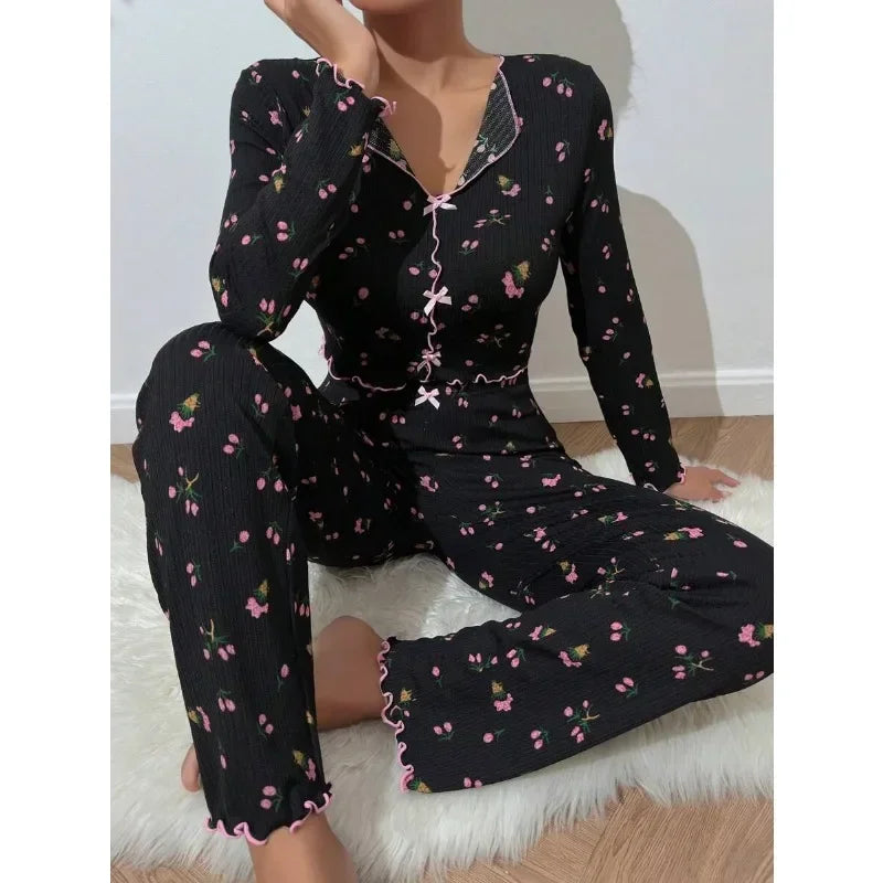 Blossom Nights – Floral Ribbed Pajama Set