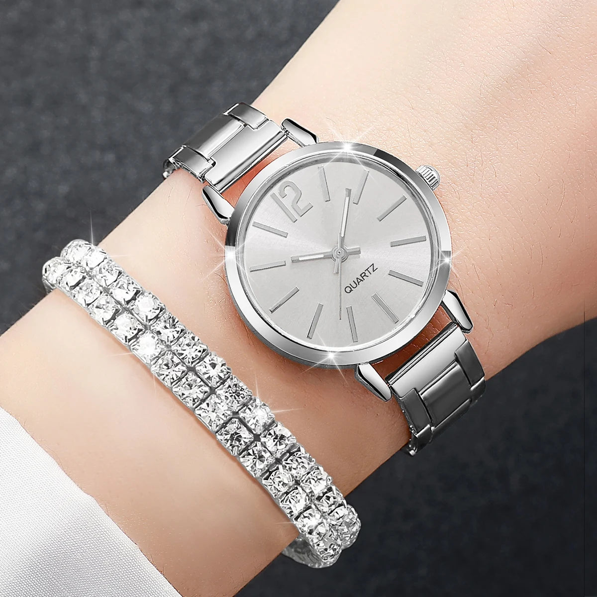 Timeless Elegance: 6-Piece Women's Watch & Bracelet Set