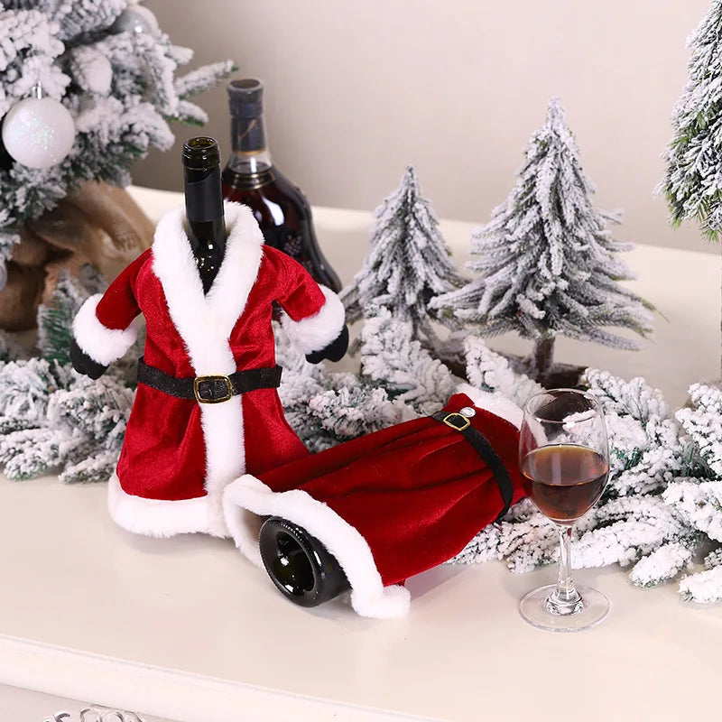 Festive Wine Bottle Covers – Christmas & Holiday Table Décor